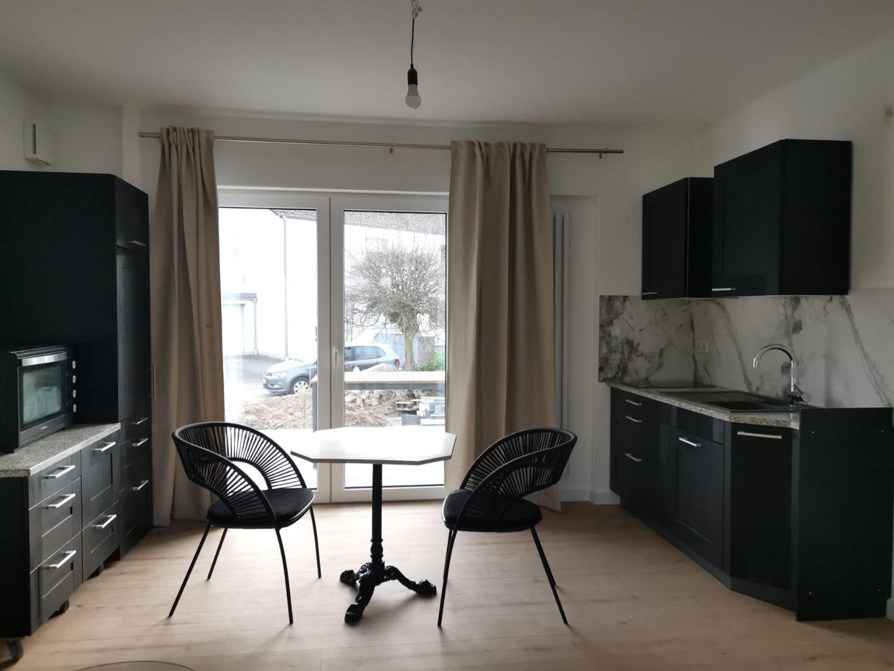 Modernes Stilvoll Eingerichtetes Appartement 罗斯拉特 外观 照片